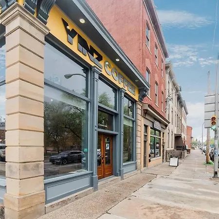 -- Agh Walkable - Free Parking - Washer & Dryer --